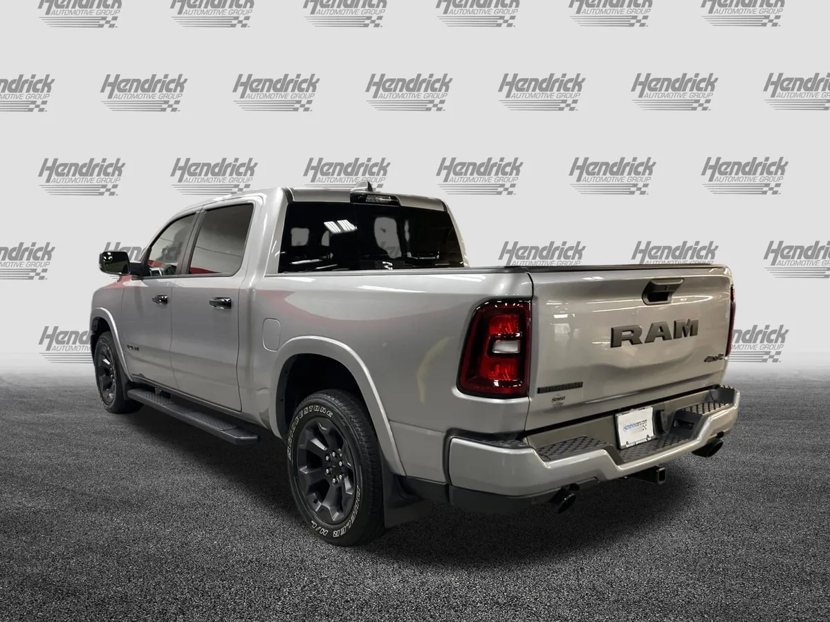 2025 Ram 1500 Big Horn thumbnail 8