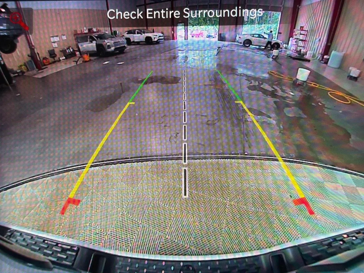 2025 Ram 1500 Laramie thumbnail 30