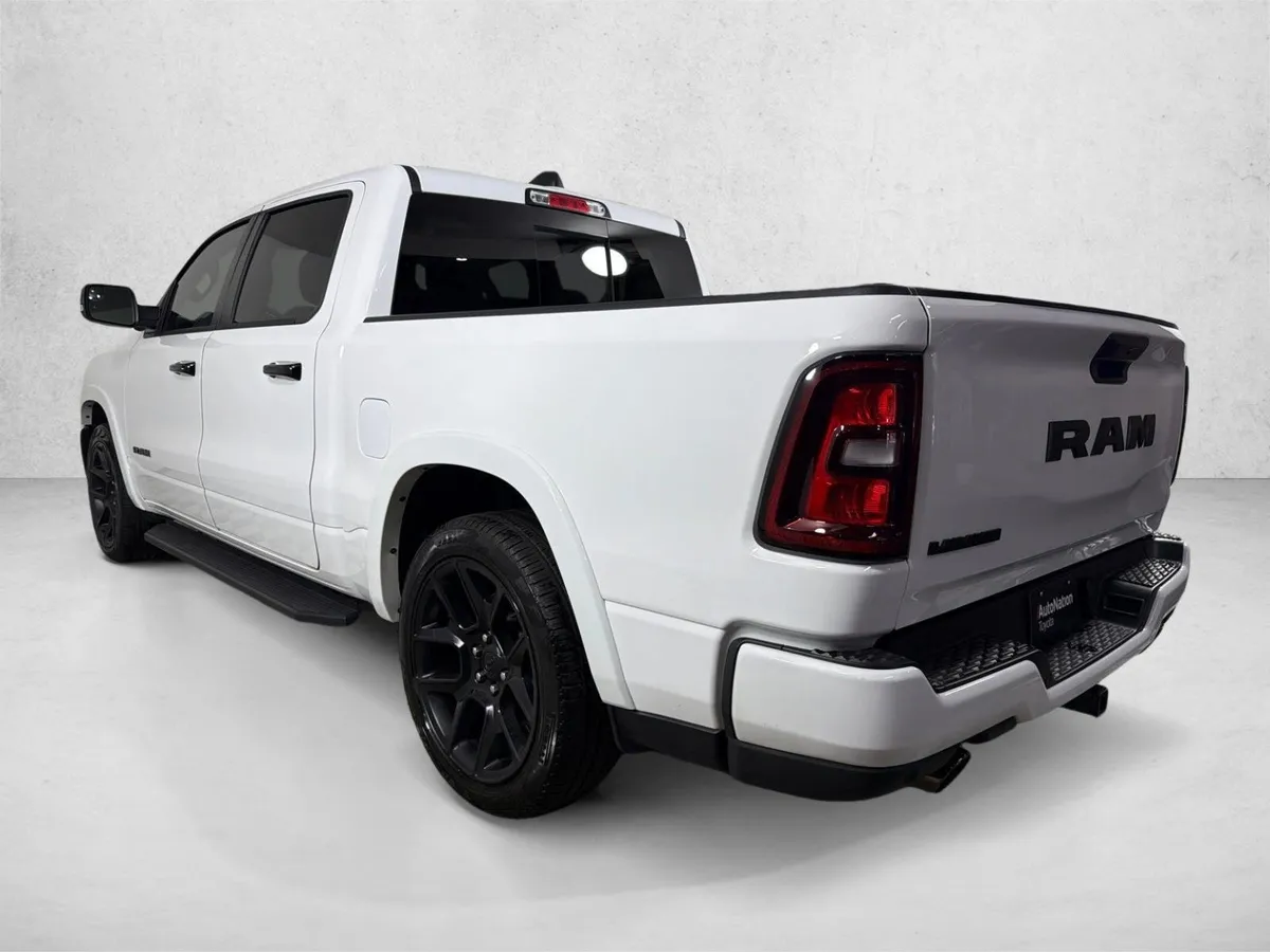 2025 Ram 1500 Laramie thumbnail 7