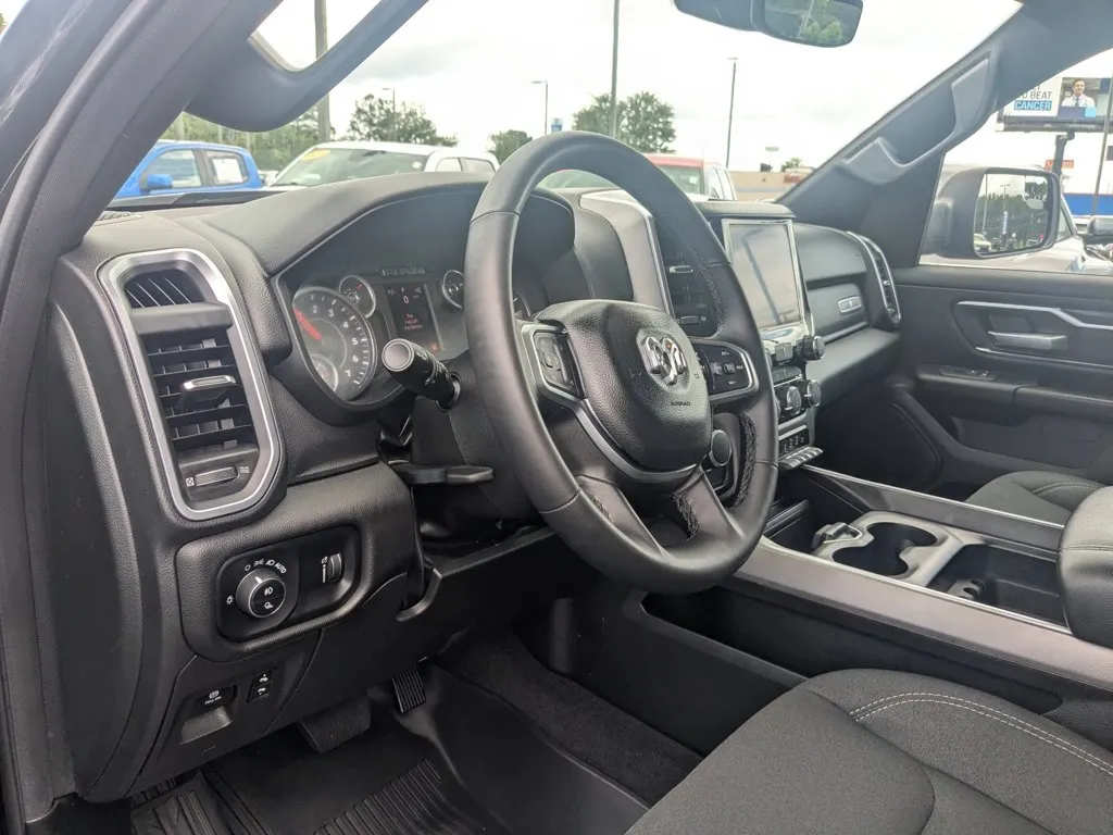 2025 Ram 1500 Lone Star thumbnail 13