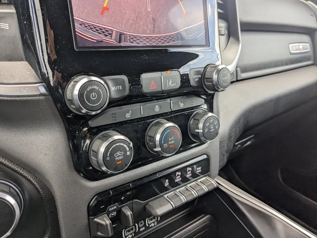 2025 Ram 1500 Lone Star thumbnail 17