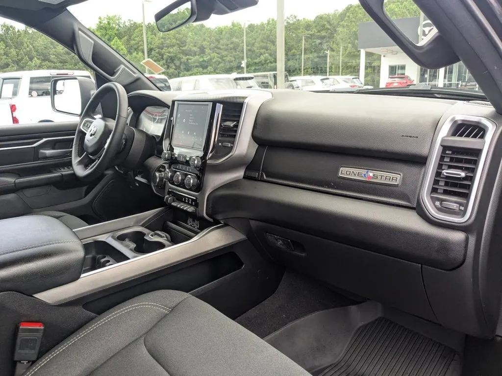 2025 Ram 1500 Lone Star thumbnail 26