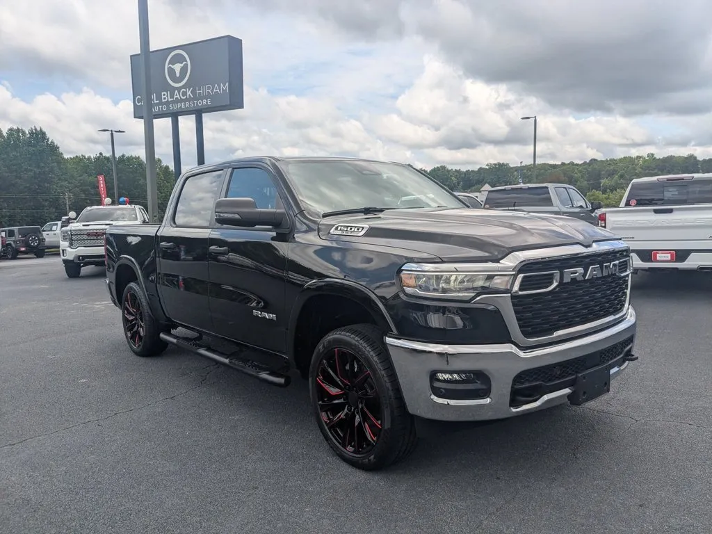 2025 Ram 1500 Lone Star thumbnail 3