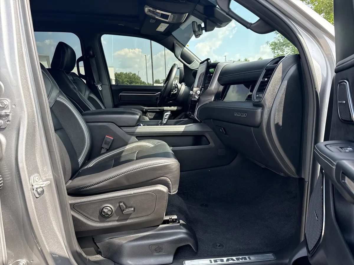 2025 Ram 1500 RHO thumbnail 15