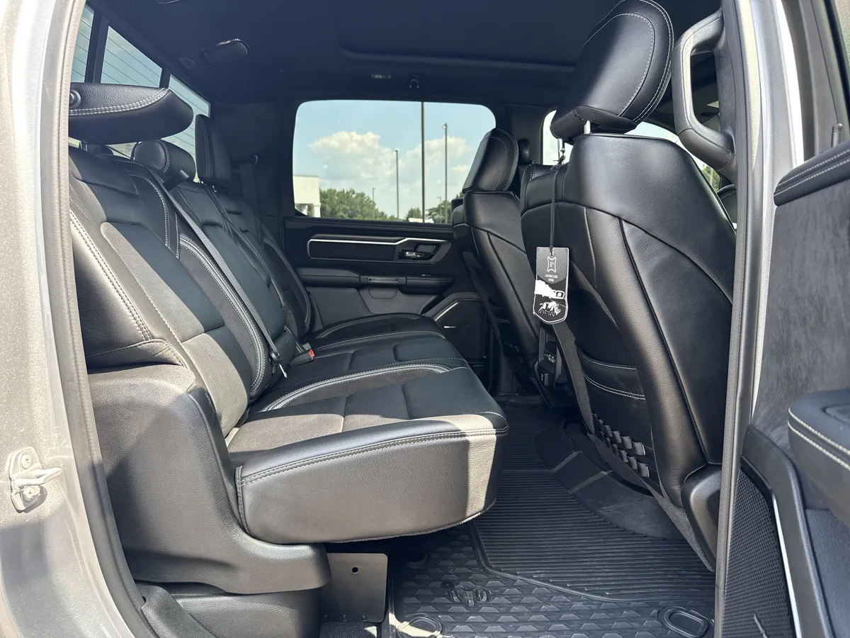 2025 Ram 1500 RHO thumbnail 17