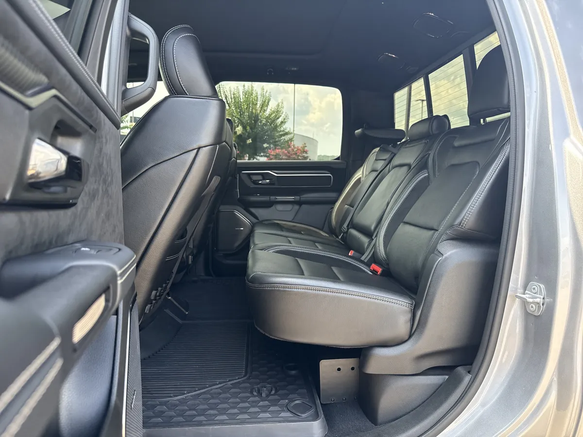 2025 Ram 1500 RHO thumbnail 22