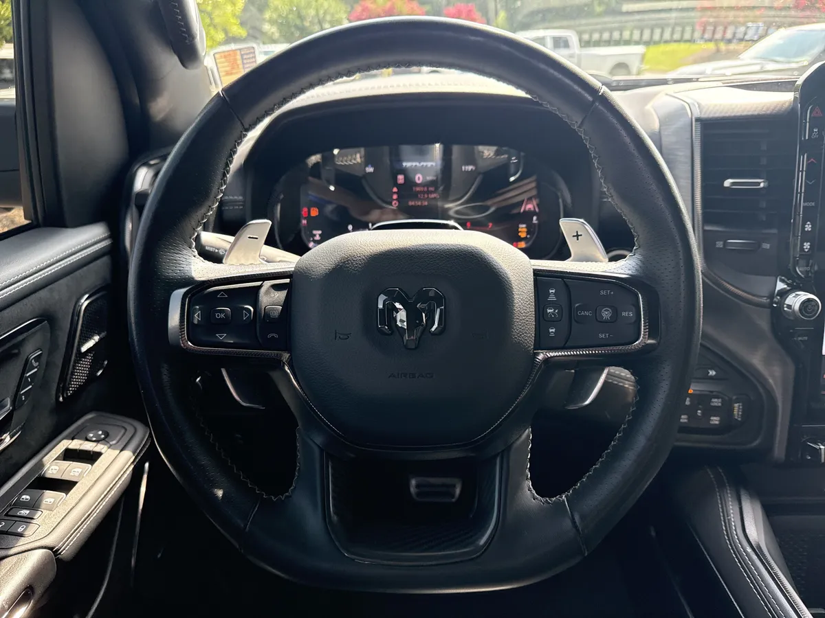 2025 Ram 1500 RHO thumbnail 25