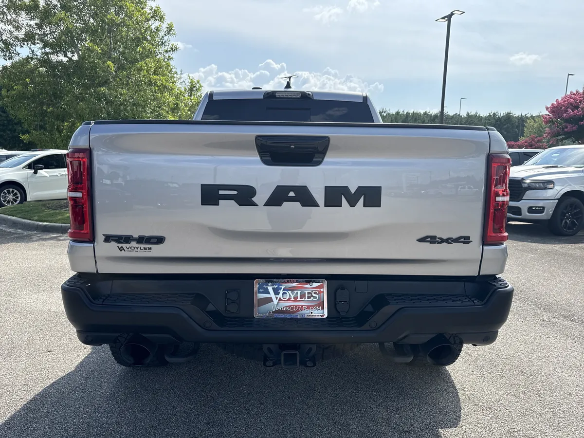 2025 Ram 1500 RHO thumbnail 6