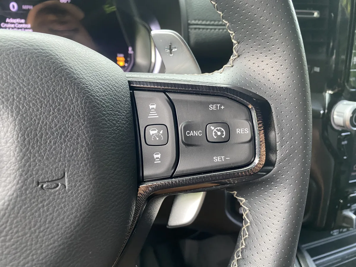 2025 Ram 1500 RHO thumbnail 15