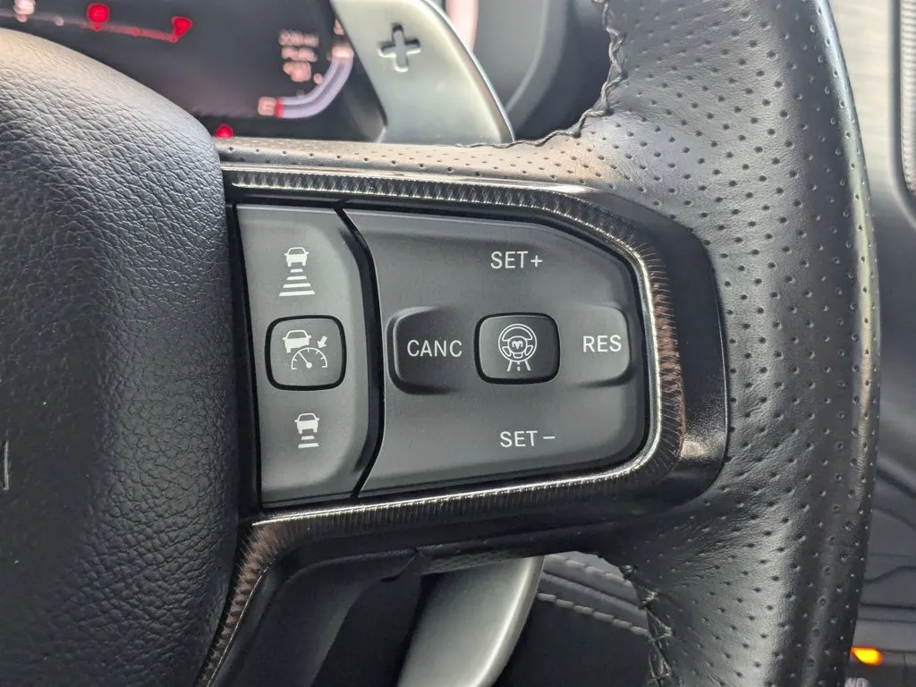2025 Ram 1500 RHO thumbnail 24