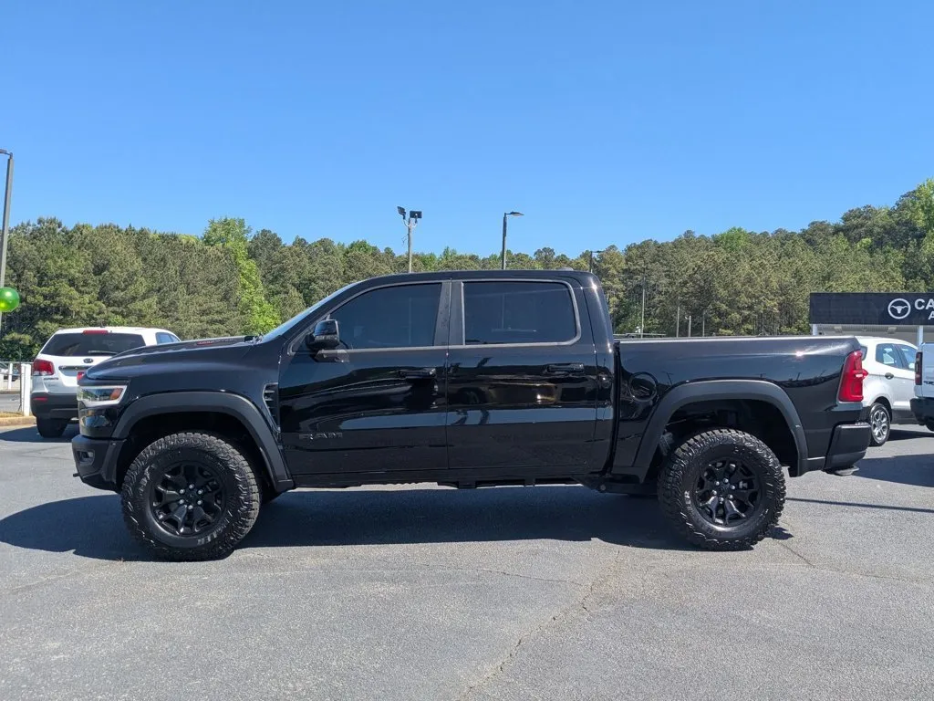 2025 Ram 1500 RHO thumbnail 8