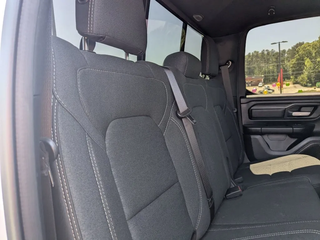 2025 Ram 1500 Tradesman thumbnail 24
