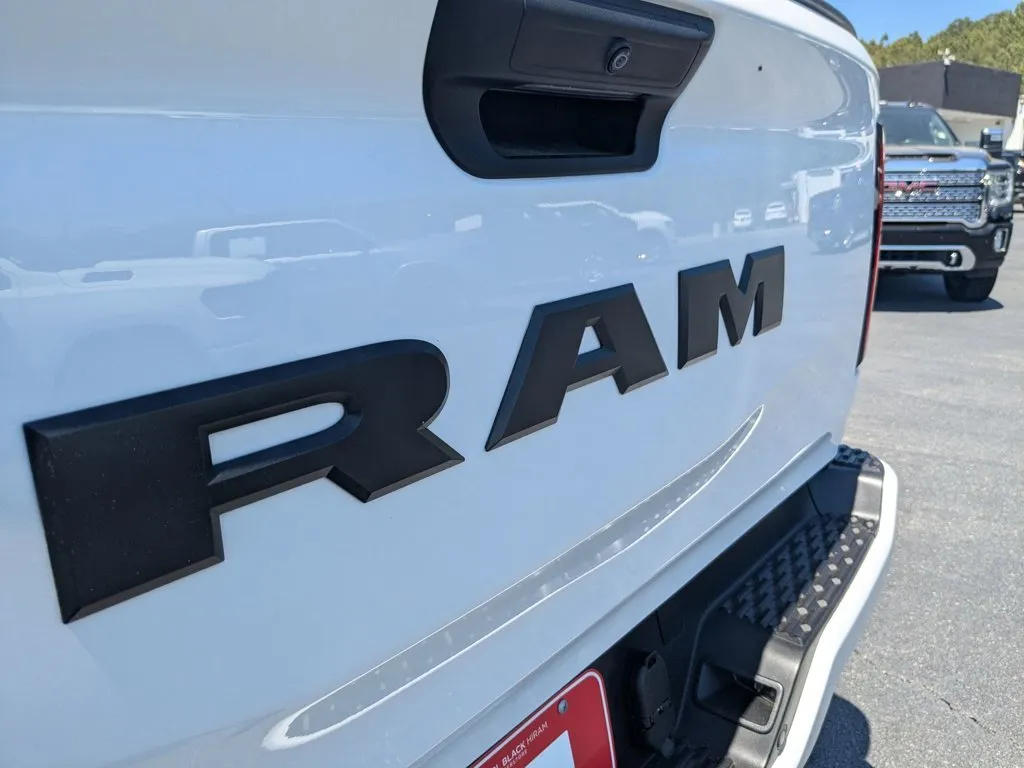 2025 Ram 1500 Tradesman thumbnail 27