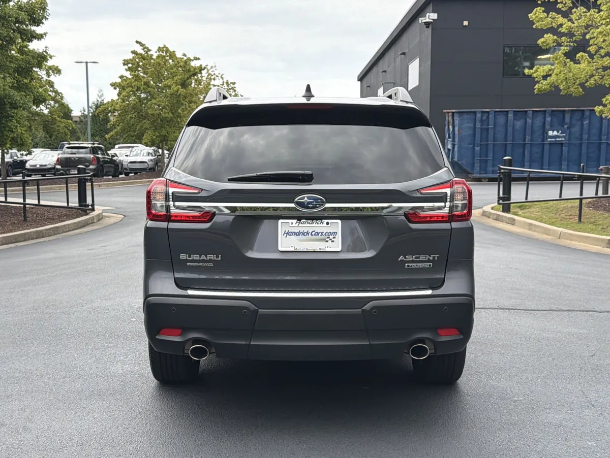 2025 Subaru Ascent Touring thumbnail 16