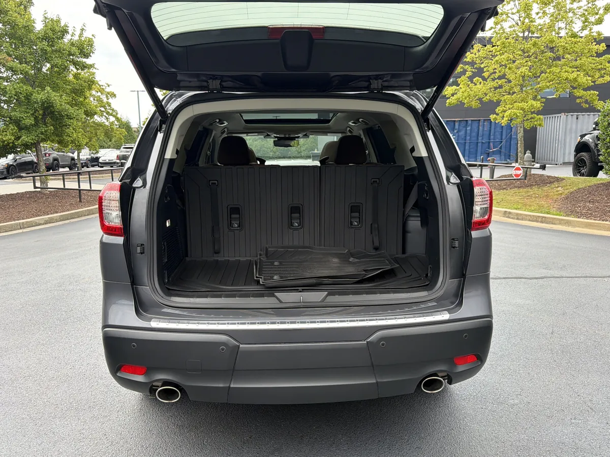 2025 Subaru Ascent Touring thumbnail 49