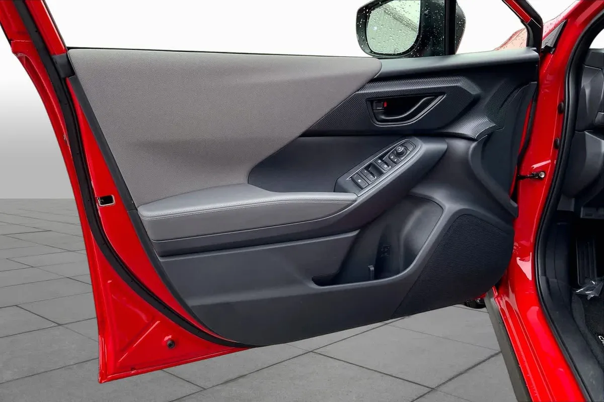 2025 Subaru Crosstrek Premium thumbnail 21