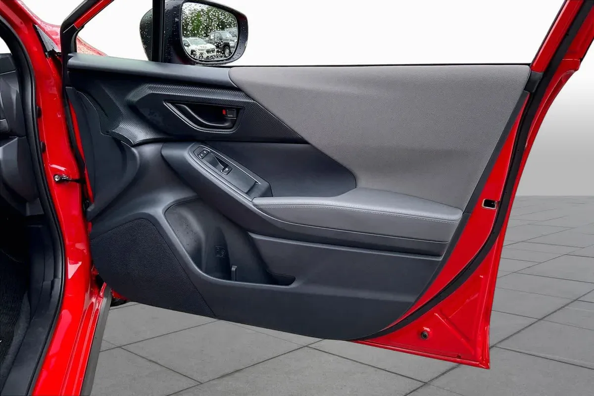2025 Subaru Crosstrek Premium thumbnail 22