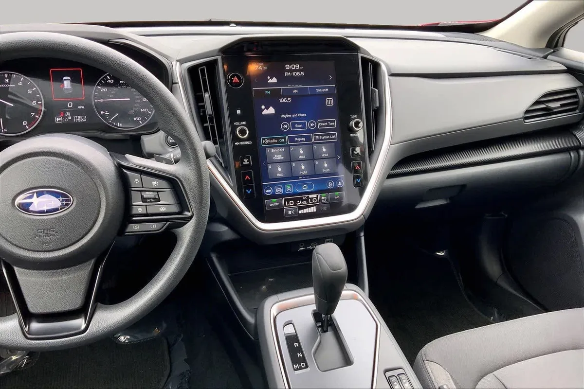 2025 Subaru Crosstrek Premium thumbnail 7