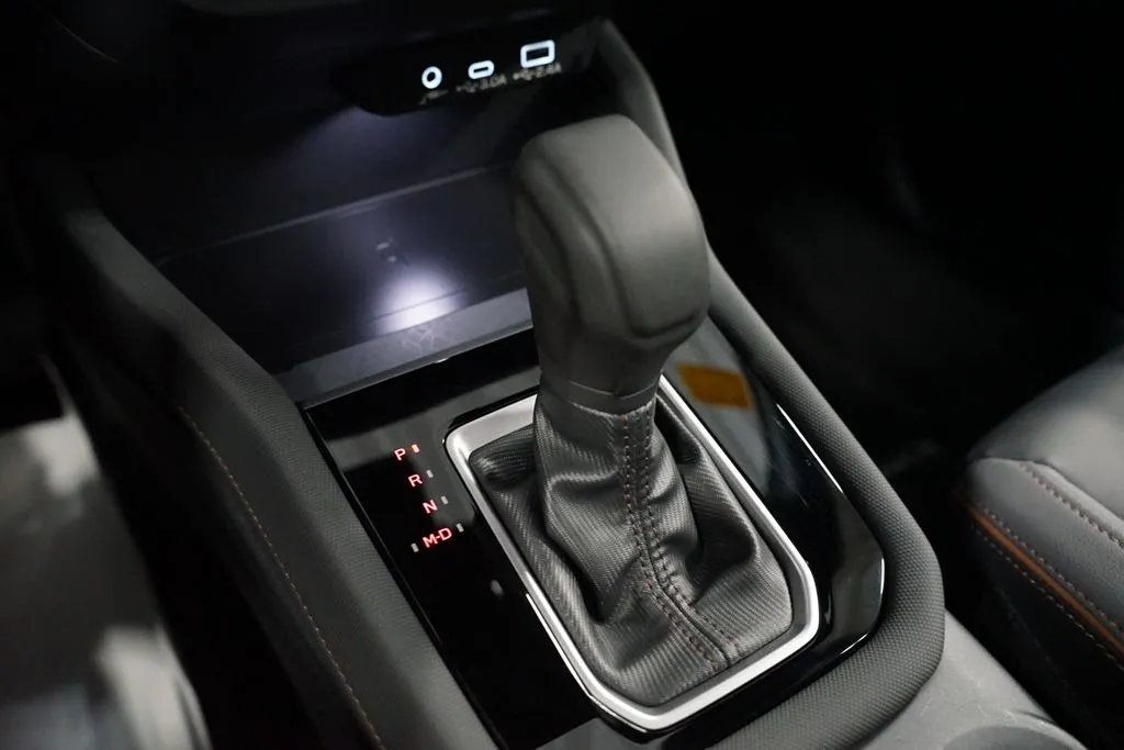 2025 Subaru Forester Hybrid Sport thumbnail 23