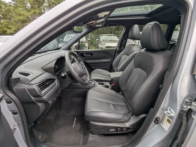 2025 Subaru Forester Limited thumbnail 18