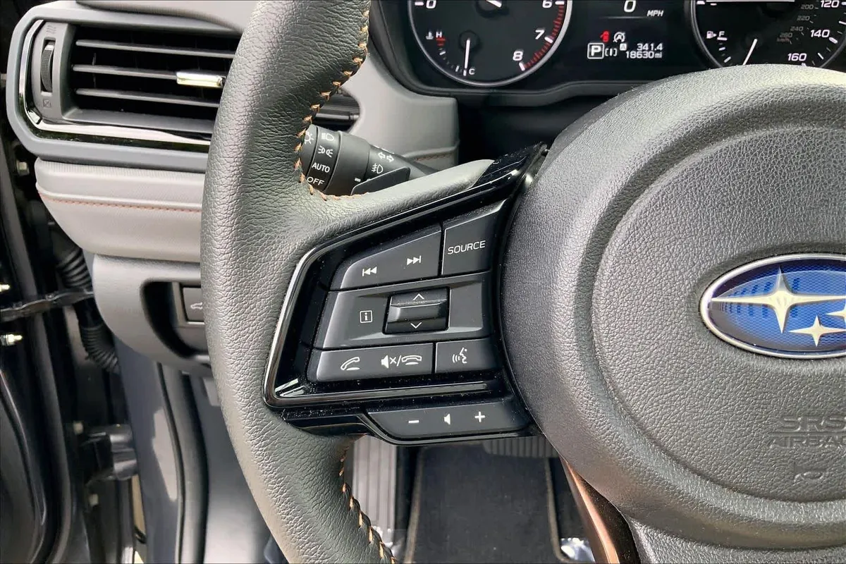 2025 Subaru Forester Sport thumbnail 23