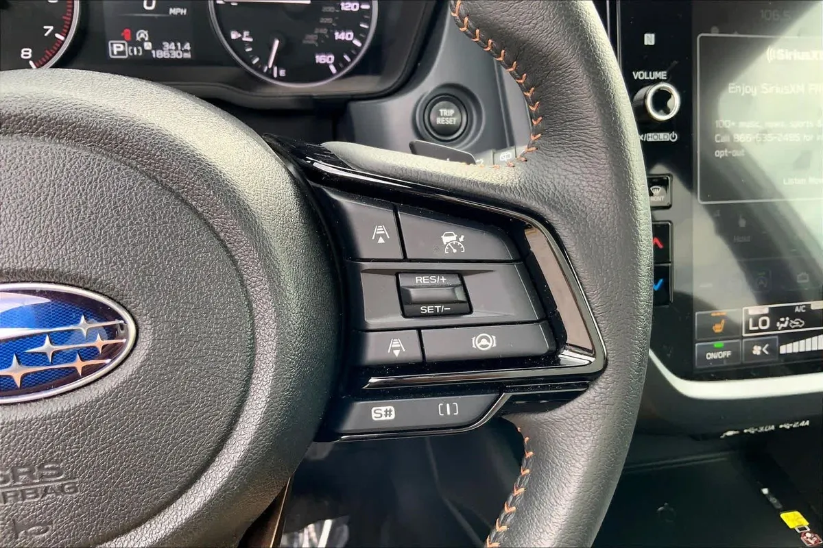 2025 Subaru Forester Sport thumbnail 24