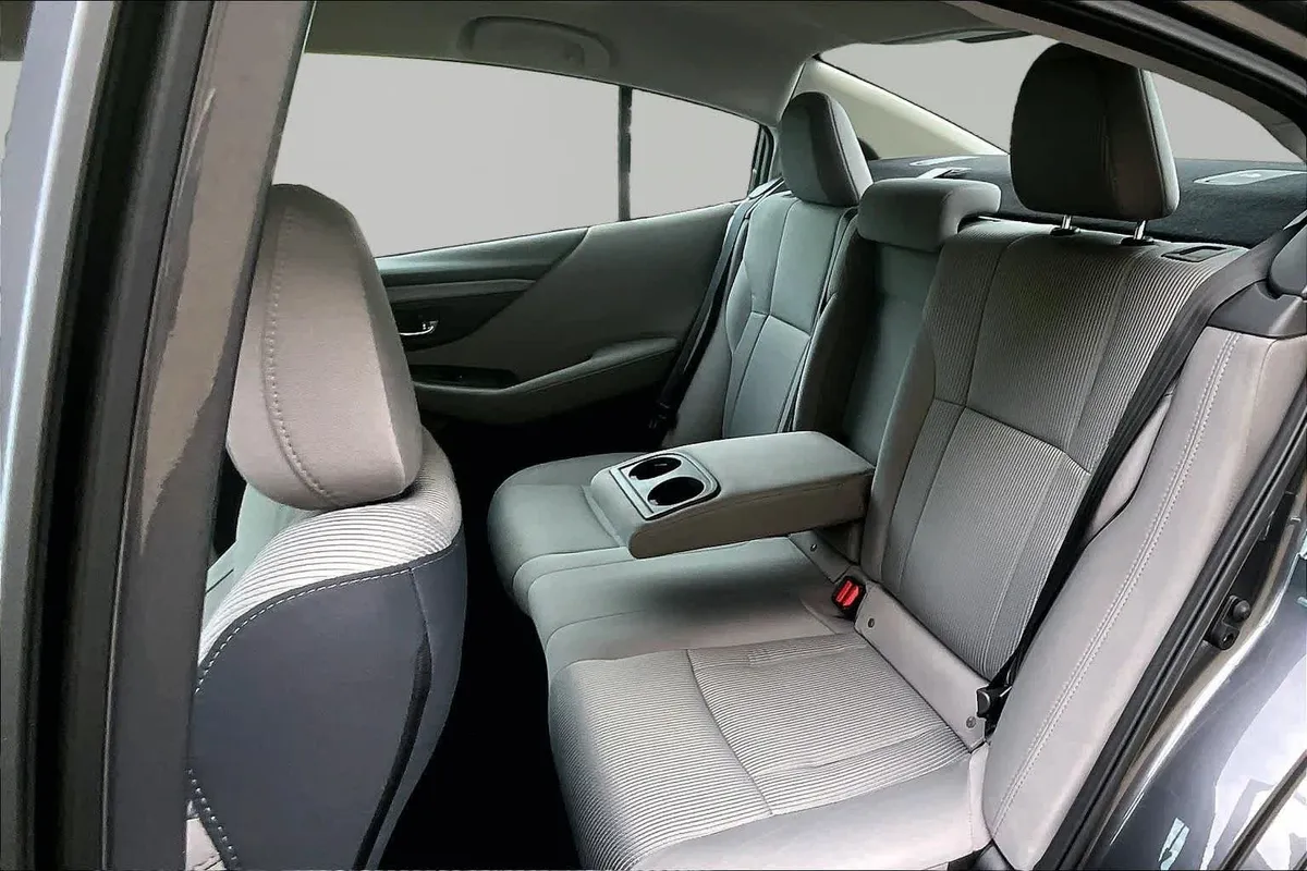 2025 Subaru Legacy Premium thumbnail 20