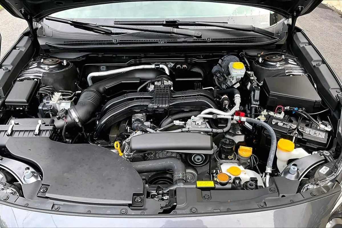 2025 Subaru Legacy Premium thumbnail 31