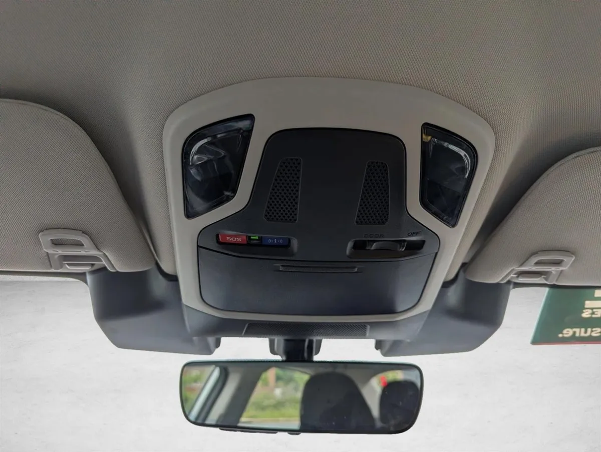 2025 Subaru Legacy Premium thumbnail 20