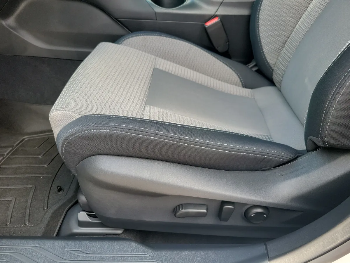 2025 Subaru Outback Premium thumbnail 6