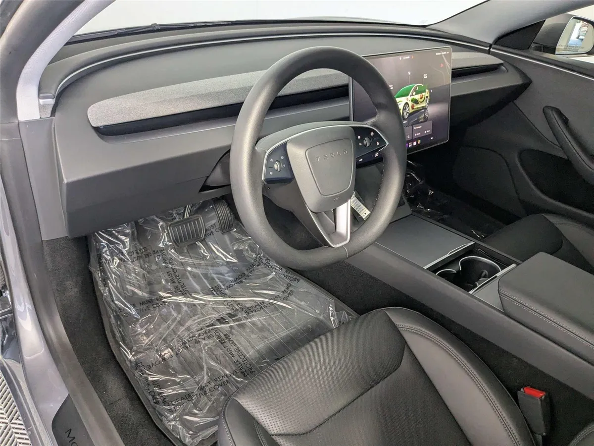 2025 TESLA MODEL 3 thumbnail 11