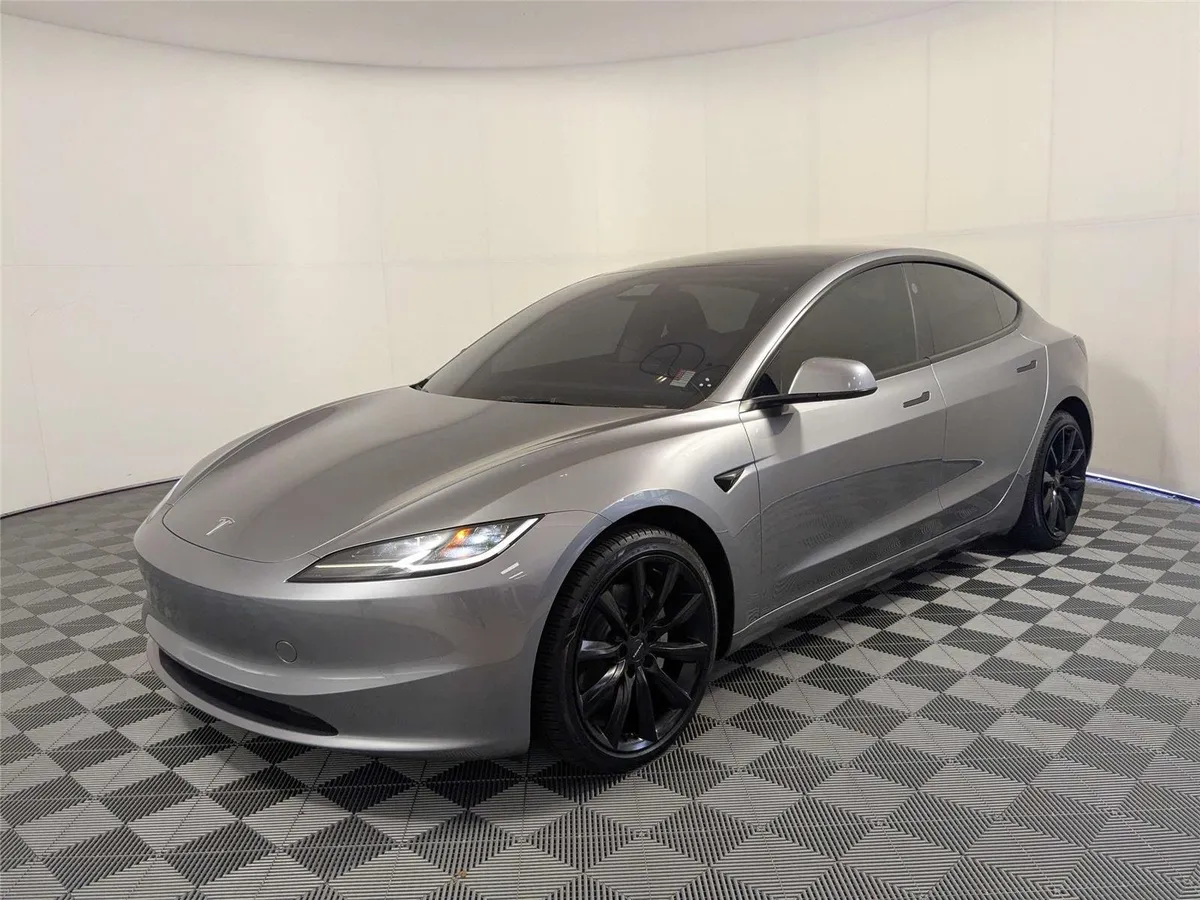 2025 TESLA MODEL 3 thumbnail 2