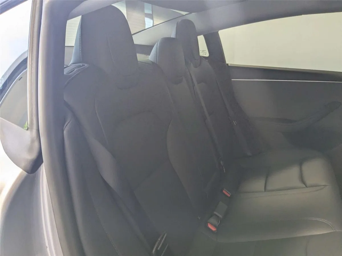2025 TESLA MODEL 3 thumbnail 26