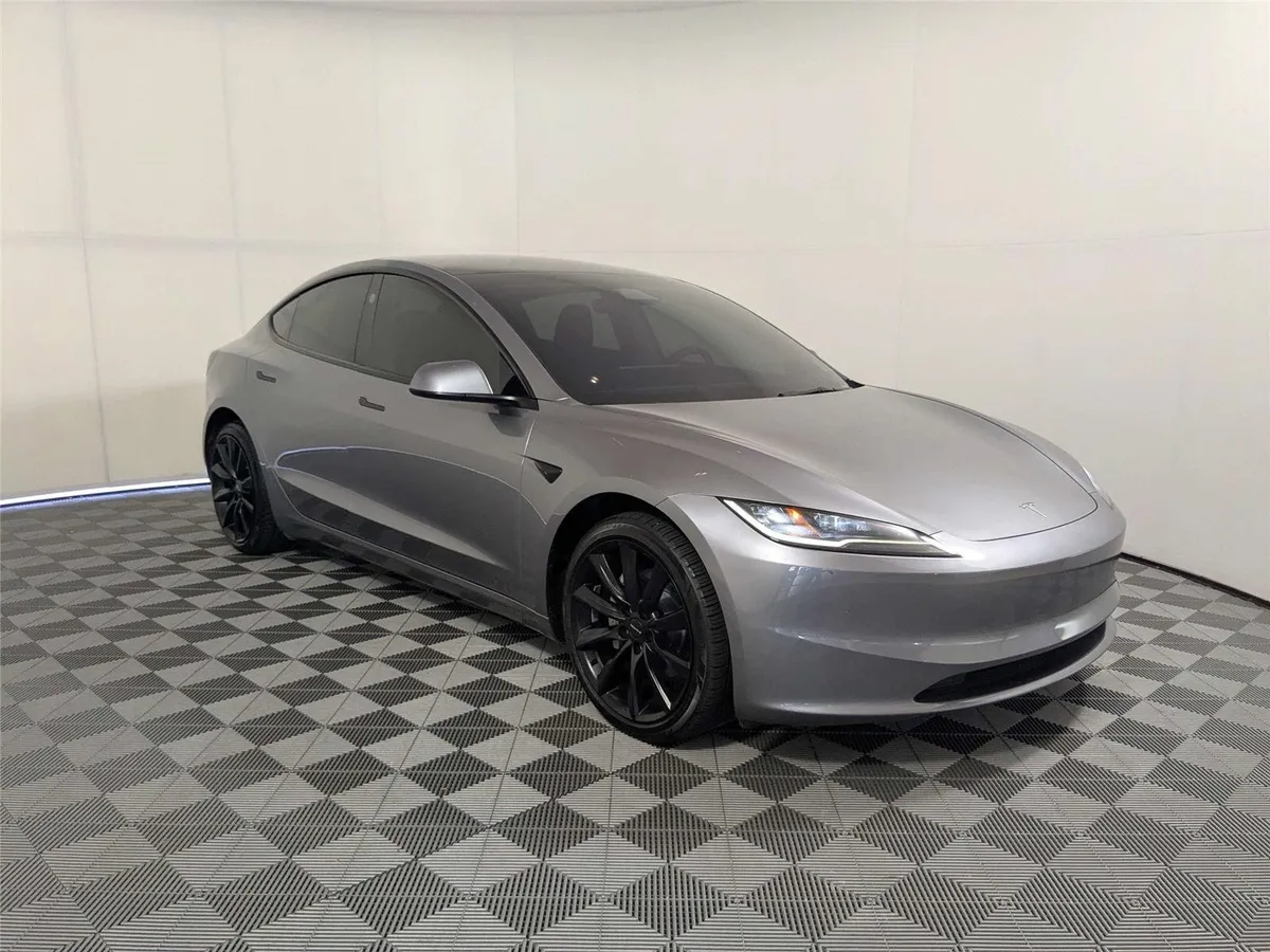 2025 TESLA MODEL 3 thumbnail 3