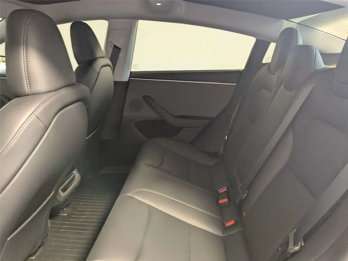 2025 TESLA MODEL 3 thumbnail 33