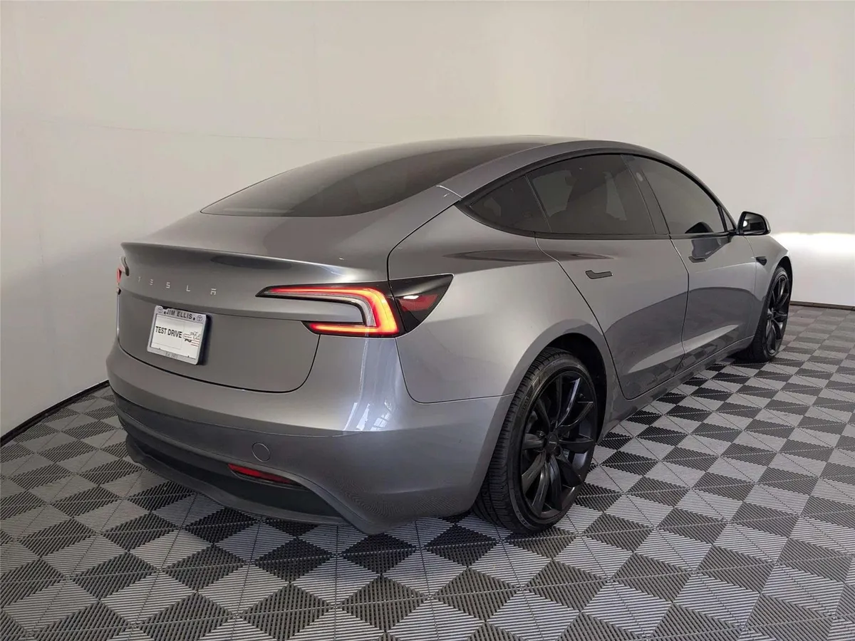 2025 TESLA MODEL 3 thumbnail 5