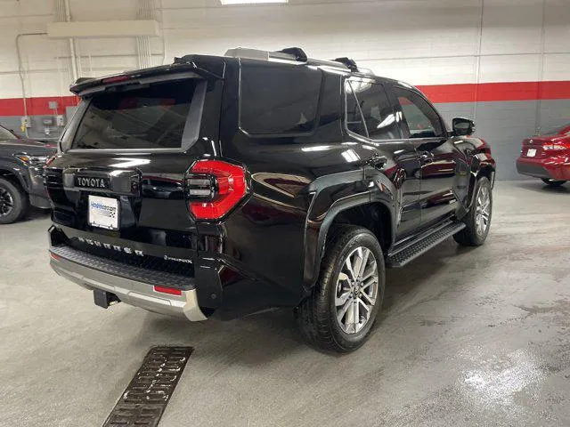 2025 Toyota 4RUNNER HYBRID thumbnail 10