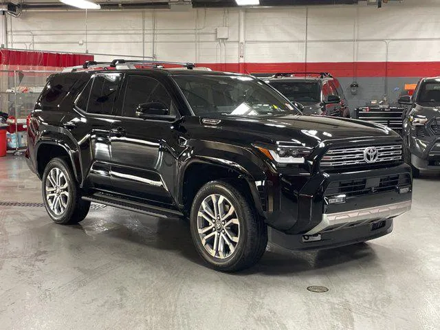 2025 Toyota 4RUNNER HYBRID thumbnail 2