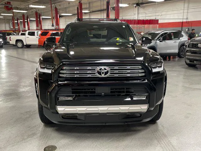 2025 Toyota 4RUNNER HYBRID thumbnail 3