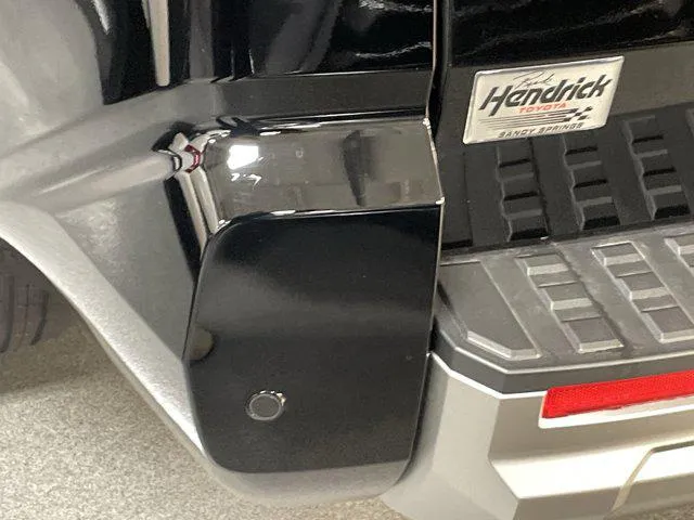 2025 Toyota 4RUNNER HYBRID thumbnail 33