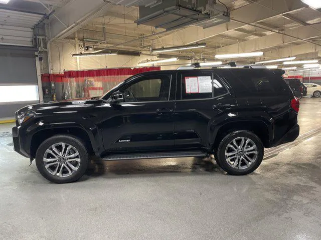 2025 Toyota 4RUNNER HYBRID thumbnail 7