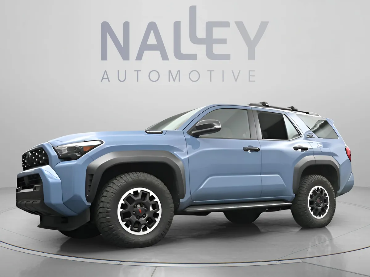 2025 Toyota 4Runner Hybrid TRD Off Road thumbnail 2
