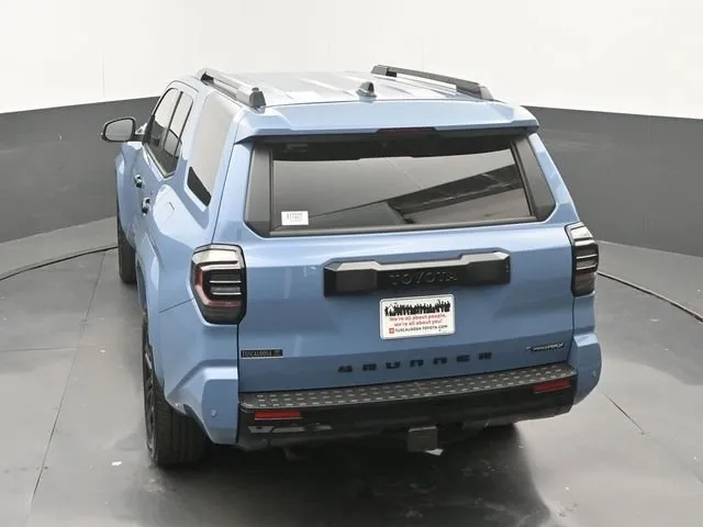 2025 Toyota 4Runner i-FORCE MAX Hybrid Platinum thumbnail 30