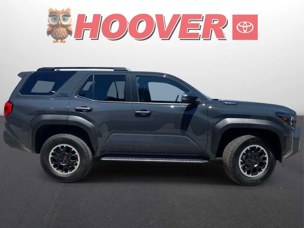 2025 Toyota 4Runner i-FORCE MAX Hybrid TRD Off Road Premium thumbnail 2