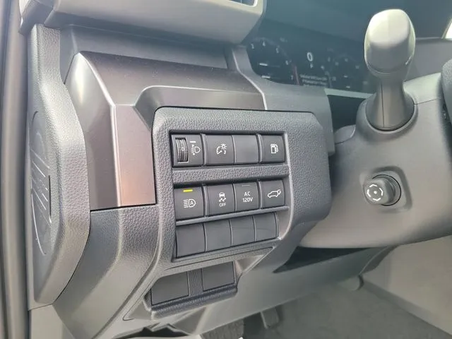 2025 Toyota 4Runner i-FORCE MAX TRD Off Road Premium thumbnail 10