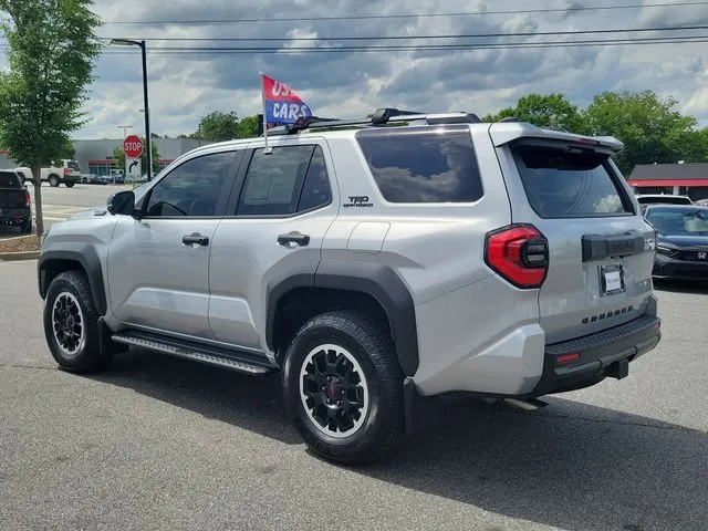 2025 Toyota 4Runner i-FORCE MAX TRD Off Road Premium thumbnail 6