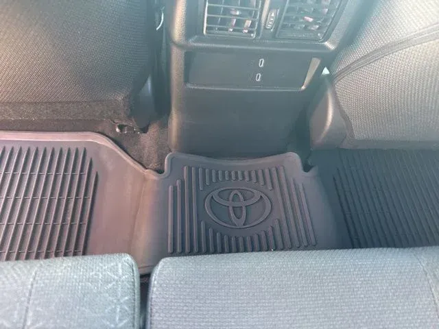 2025 Toyota 4Runner SR5 thumbnail 21