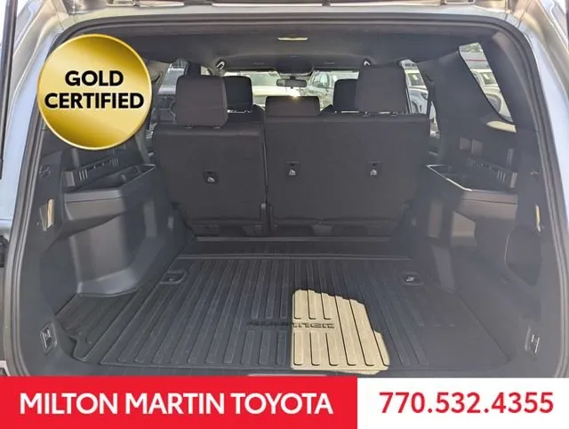 2025 Toyota 4Runner SR5 thumbnail 11