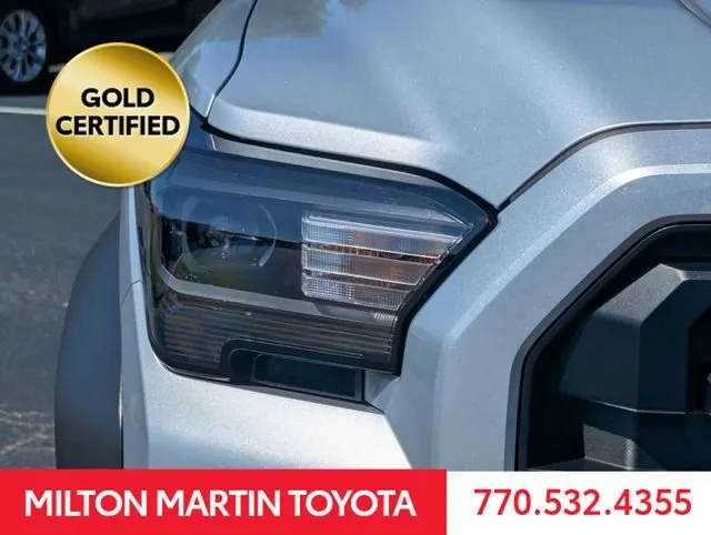 2025 Toyota 4Runner SR5 thumbnail 13