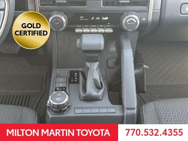 2025 Toyota 4Runner SR5 thumbnail 19